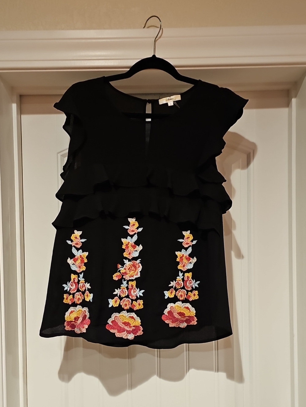 ANDREE BY UNIT Black Ruffle Top with Multicolor Floral Embroidery